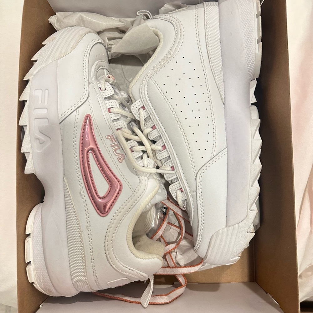 Fila Sneakers size 8